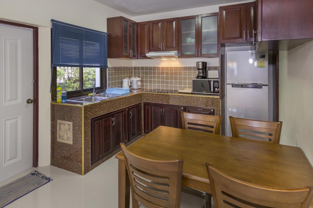 Ratana Villa - Pattaya Holiday House Walking Street 7 Bedrooms Exterior photo